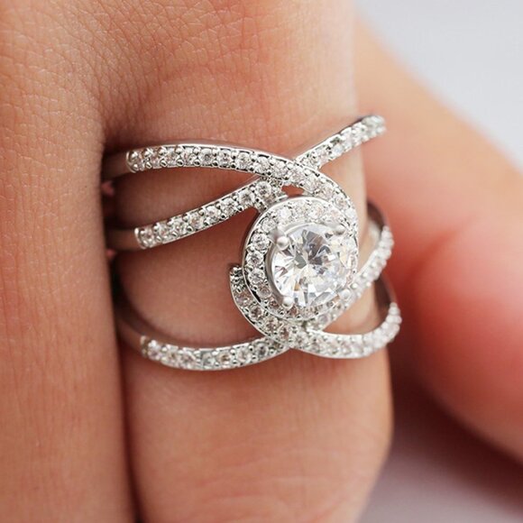 🍁 Four Lines Crossing Round Zircon Trendy Wedding Rings for Women, EVGG1545 - Picture 1 of 3